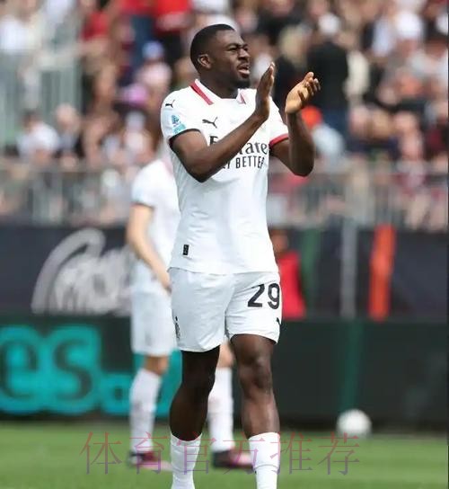 佩杜拉:C罗希望俱乐部引进本泽马 尤文将进行尝试